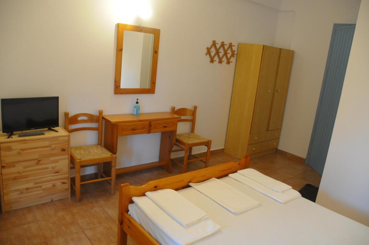 Chalikias Rooms Asprogerakata Exteriér fotografie
